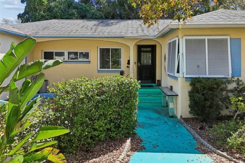 Casa en venta en Saint Petersburg, Florida, 4 dormitorios, 139.35 m2 № 2123278 - foto 18