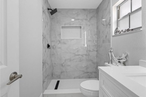 House in Tampa, Florida 3 bedrooms, 144.93 sq.m. № 1822382 - photo 27