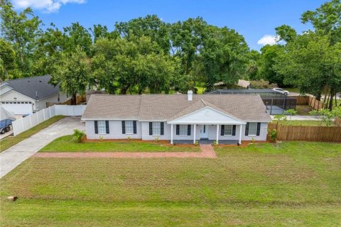 House in Tampa, Florida 3 bedrooms, 144.93 sq.m. № 1822382 - photo 4