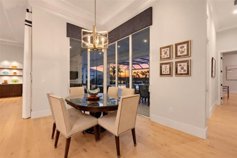 Casa en venta en Lakewood Ranch, Florida, 4 dormitorios, 415.92 m2 № 2429106 - foto 14