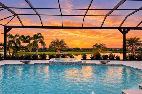 Casa en venta en Lakewood Ranch, Florida, 4 dormitorios, 415.92 m2 № 2429106 - foto 3