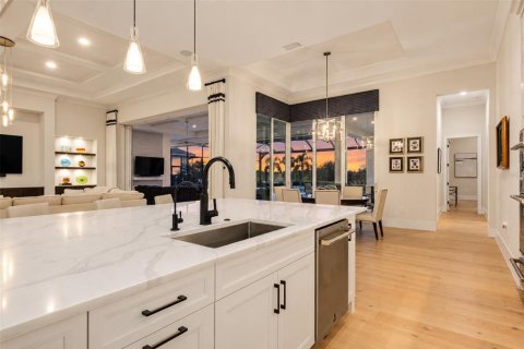 Casa en venta en Lakewood Ranch, Florida, 4 dormitorios, 415.92 m2 № 2429106 - foto 13