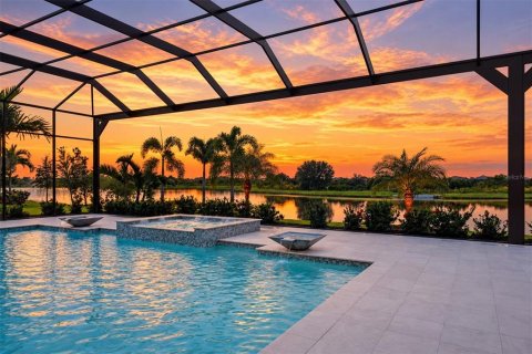 Casa en venta en Lakewood Ranch, Florida, 4 dormitorios, 415.92 m2 № 2429106 - foto 4