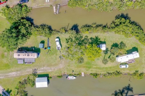 Terreno en venta en Oak Hill, Florida № 1217927 - foto 16