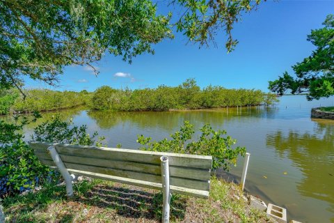 Terreno en venta en Oak Hill, Florida № 1217927 - foto 19