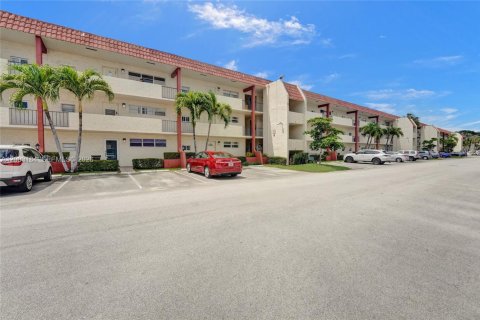 Condo à Pembroke Pines, Floride, 2 chambres  № 2076317