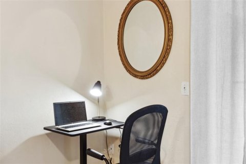 Condo in Gainesville, Florida, 2 bedrooms  № 2142727 - photo 6