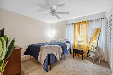 Condo in Gainesville, Florida, 2 bedrooms  № 2142727 - photo 12