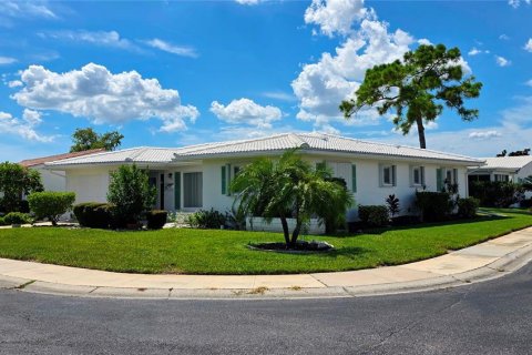 Condo in Pinellas Park, Florida, 2 bedrooms  № 1805137 - photo 5