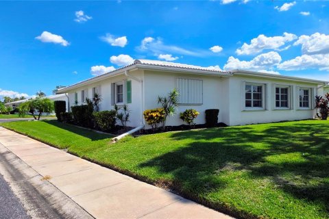 Condo in Pinellas Park, Florida, 2 bedrooms  № 1805137 - photo 6