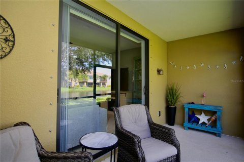 Copropriété à vendre à Bradenton, Floride: 3 chambres, 141.21 m2 № 1813466 - photo 9