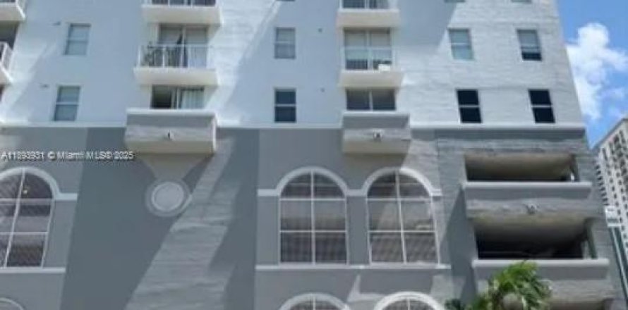 Condo à Miami, Floride, 2 chambres  № 1945696
