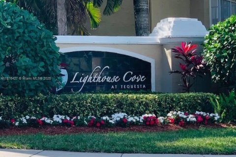 Copropriété à louer à Tequesta, Floride: 2 chambres, 92.07 m2 № 1924279 - photo 1