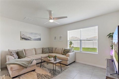 Casa en venta en Kissimmee, Florida, 4 dormitorios, 169.83 m2 № 1686727 - foto 14