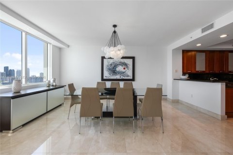 Condominio en alquiler en Aventura, Florida, 3 dormitorios, 303.23 m2 № 2041508 - foto 10