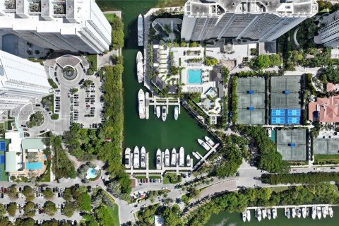 Condominio en alquiler en Aventura, Florida, 3 dormitorios, 303.23 m2 № 2041508 - foto 3