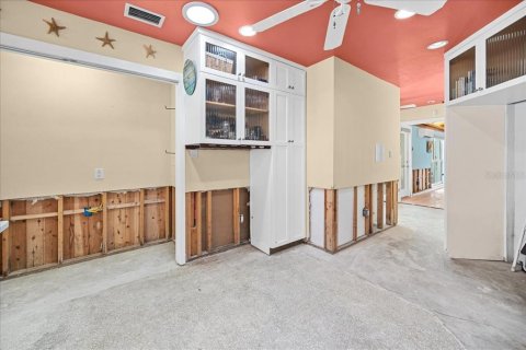 Villa ou maison à vendre à Saint Pete Beach, Floride: 2 chambres, 137.5 m2 № 1591087 - photo 11