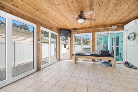 Villa ou maison à vendre à Saint Pete Beach, Floride: 2 chambres, 137.5 m2 № 1591087 - photo 24