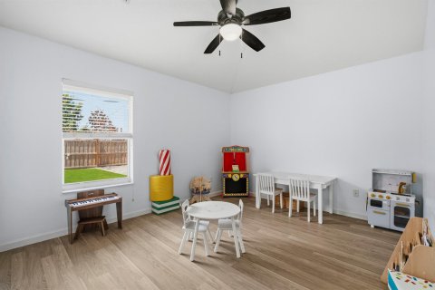 Casa en venta en Port St. Lucie, Florida, 4 dormitorios, 197.32 m2 № 2078739 - foto 14