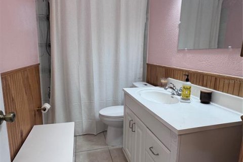House in Clearwater, Florida 3 bedrooms, 138.89 sq.m. № 2259432 - photo 15