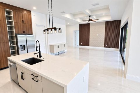 Villa ou maison à vendre à Punta Gorda, Floride: 4 chambres, 201.23 m2 № 2360695 - photo 26
