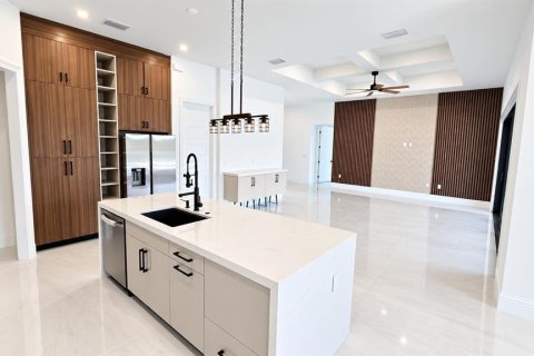 Villa ou maison à vendre à Punta Gorda, Floride: 4 chambres, 201.23 m2 № 2360695 - photo 15