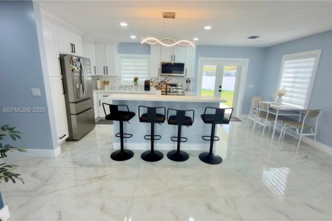 Купить виллу или дом в Хомстед, Флорида 3 спальни, 102.19м2, № 2049917 - фото 18