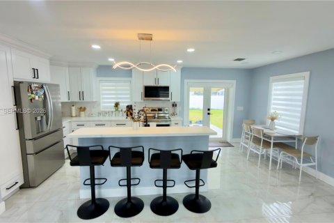 Купить виллу или дом в Хомстед, Флорида 3 спальни, 102.19м2, № 2049917 - фото 29