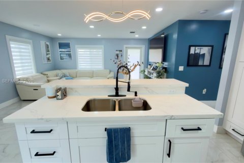 Купить виллу или дом в Хомстед, Флорида 3 спальни, 102.19м2, № 2049917 - фото 24