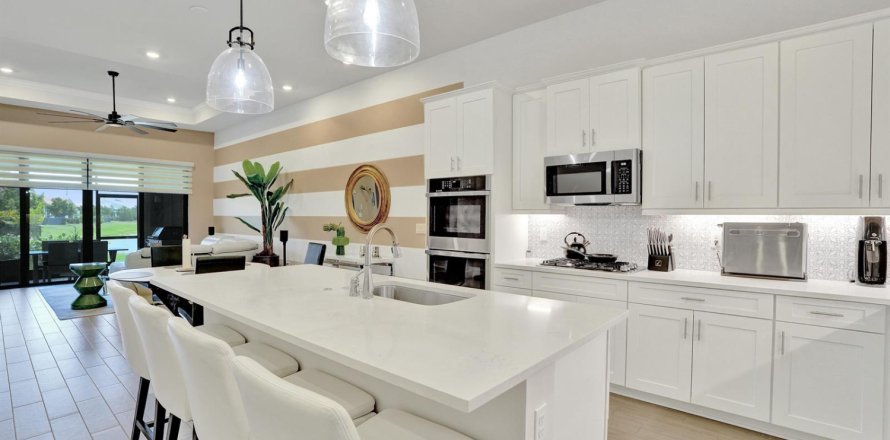 Apartment in Parkland, Florida 3 bedrooms, 160.16 sq.m. № 2383268