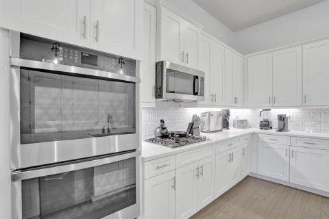 Apartment in Parkland, Florida 3 bedrooms, 160.16 sq.m. № 2383268 - photo 9