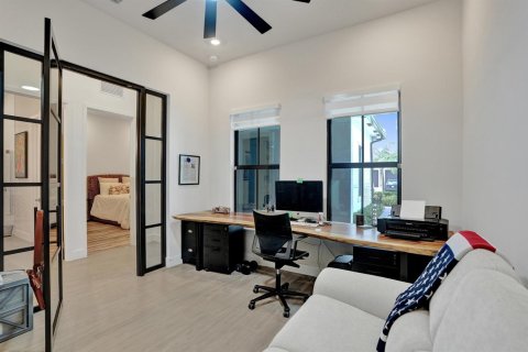Apartment in Parkland, Florida 3 bedrooms, 160.16 sq.m. № 2383268 - photo 19