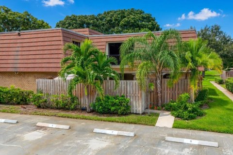 Touwnhouse à Palm Beach Gardens, Floride 2 chambres, 148.27 m2 № 2400700