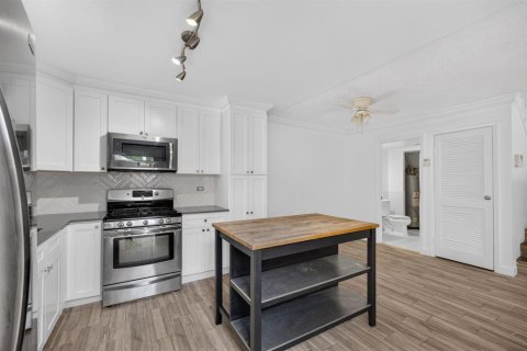 Touwnhouse à vendre à Palm Beach Gardens, Floride: 2 chambres, 148.27 m2 № 2400700 - photo 21