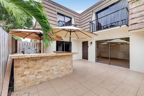 Touwnhouse à vendre à Palm Beach Gardens, Floride: 2 chambres, 148.27 m2 № 2400700 - photo 8