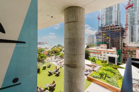 Condominio en venta en Miami, Florida, 1 dormitorio, 39.95 m2 № 1861368 - foto 19
