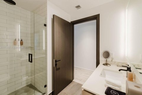 Condominio en venta en Miami, Florida, 1 dormitorio, 39.95 m2 № 1861368 - foto 10