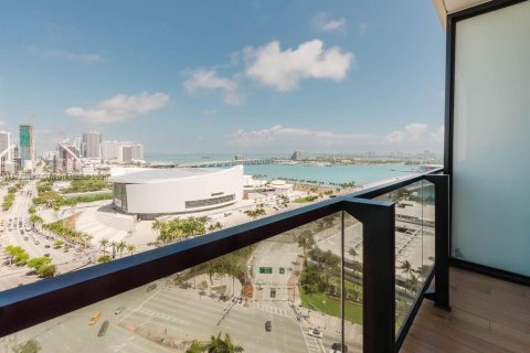 Condominio en venta en Miami, Florida, 1 dormitorio, 39.95 m2 № 1861368 - foto 1