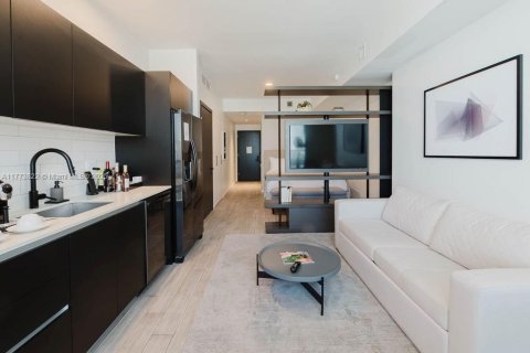Condominio en venta en Miami, Florida, 1 dormitorio, 39.95 m2 № 1861368 - foto 4