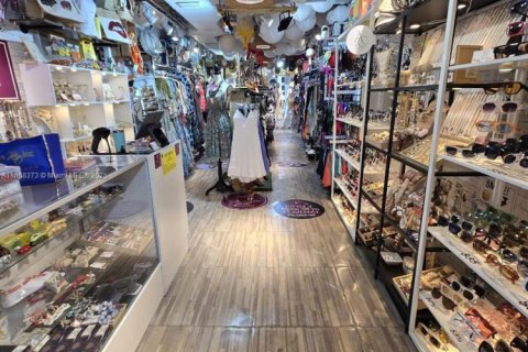 Купить коммерческую недвижимость в Майами-Бич, Флорида № 1979350 - фото 9