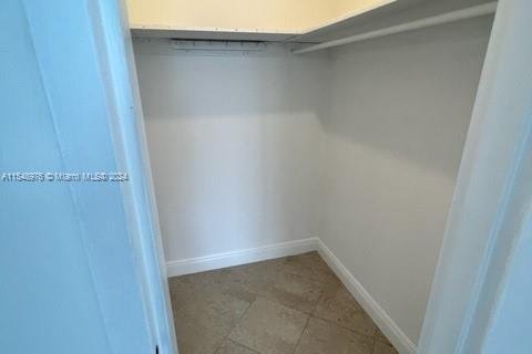 Condominio en venta en Miami Beach, Florida, 1 dormitorio, 79.15 m2 № 1860687 - foto 6