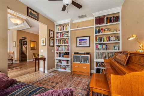 Villa ou maison à vendre à Oviedo, Floride: 5 chambres, 299.24 m2 № 2408855 - photo 11