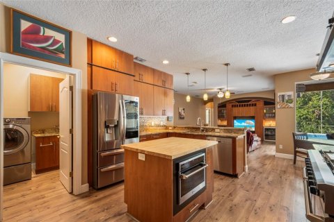 Villa ou maison à vendre à Oviedo, Floride: 5 chambres, 299.24 m2 № 2408855 - photo 21
