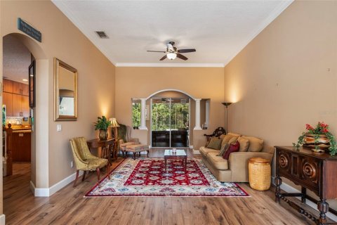 Villa ou maison à vendre à Oviedo, Floride: 5 chambres, 299.24 m2 № 2408855 - photo 12