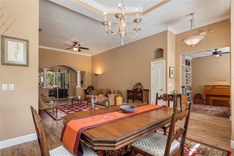 Villa ou maison à vendre à Oviedo, Floride: 5 chambres, 299.24 m2 № 2408855 - photo 9