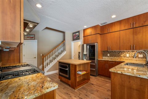 Villa ou maison à vendre à Oviedo, Floride: 5 chambres, 299.24 m2 № 2408855 - photo 17