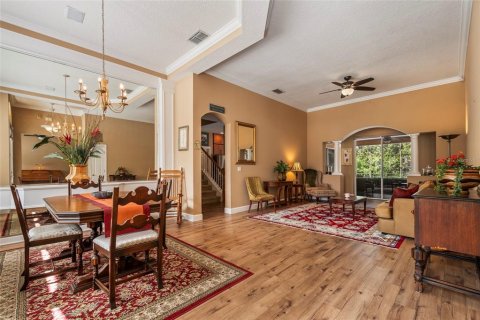 Villa ou maison à vendre à Oviedo, Floride: 5 chambres, 299.24 m2 № 2408855 - photo 5