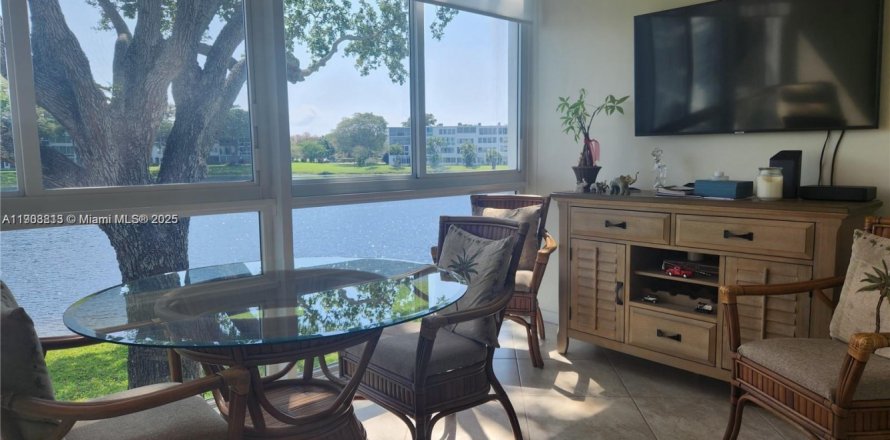 Condominio en Deerfield Beach, Florida, 1 dormitorio  № 2012920