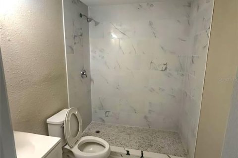Casa en venta en Deltona, Florida, 2 dormitorios, 108.6 m2 № 2413399 - foto 3