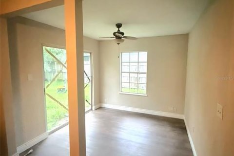 Casa en venta en Deltona, Florida, 2 dormitorios, 108.6 m2 № 2413399 - foto 6